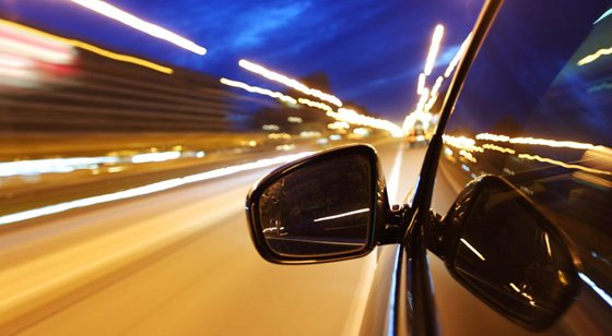 為什么高速公路上沒有路燈?