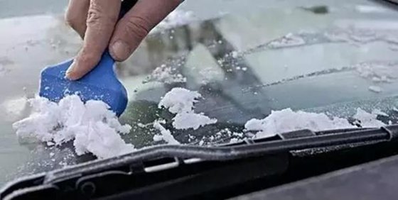 汽車后窗玻璃上的細線條有什么作用?