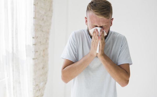 打噴嚏的含義是什么,打噴嚏是什么預兆,是有人想你嗎