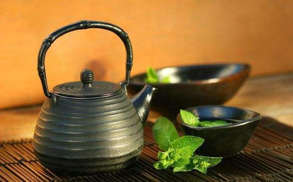 關(guān)于茶的唯美句子,有關(guān)茶簡(jiǎn)短有意境的語(yǔ)錄