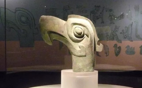 三星堆面具為什么像外星人?