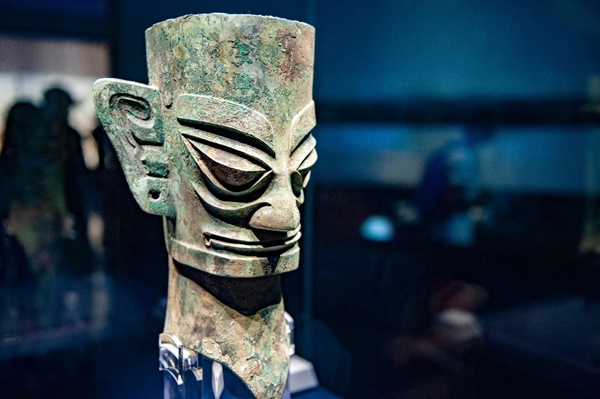 三星堆面具為什么像外星人?