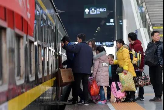 2022年春運(yùn)什么時(shí)候開始,春運(yùn)車票什么時(shí)候開始預(yù)售