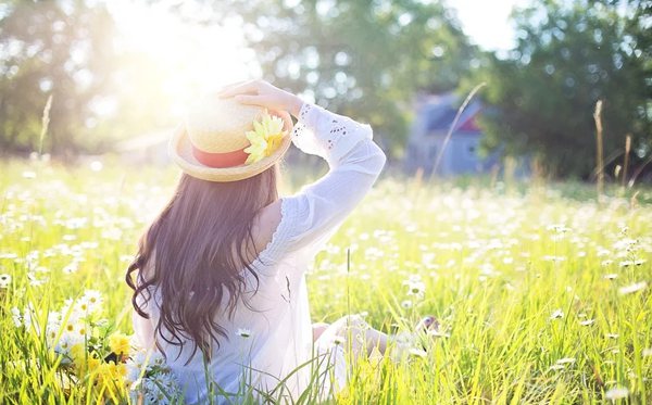 暴曬還是曝曬有什么區(qū)別,暴曬和曝曬的拼音是什么,曝曬的讀音是pu還是bao?