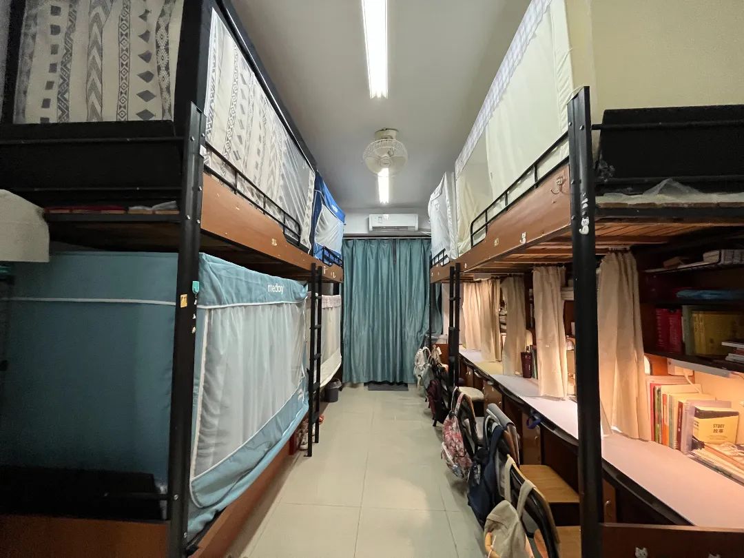 紹興文理學(xué)院宿舍條件怎么樣,有空調(diào)和獨(dú)立衛(wèi)生間嗎?(附宿舍圖片)