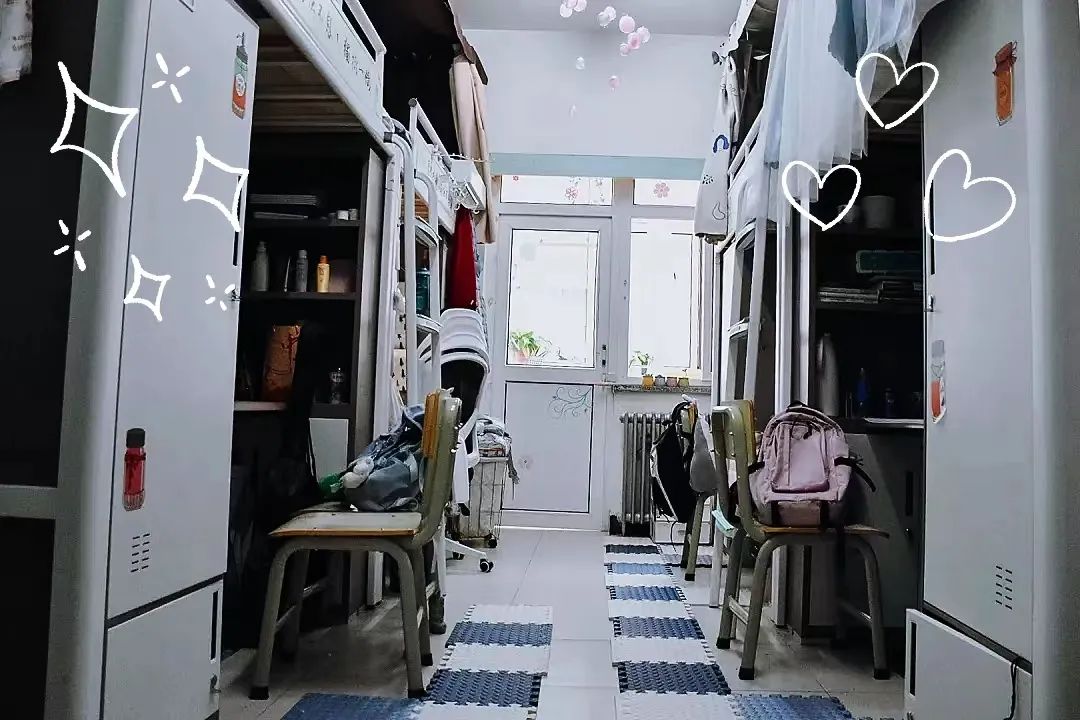 蘭州大學宿舍條件怎么樣,有空調和獨立衛生間嗎?(附宿舍圖片)