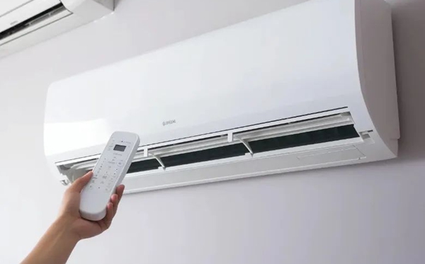 空調制熱輔熱開與關的區別,輔熱開著好還是不開好?