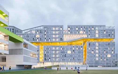 深圳市福田區福田中學簡介概況(建校歷史、地址、師資、校訓、環境)