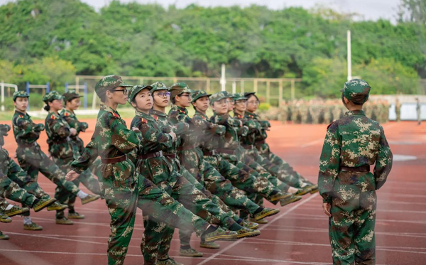 初中軍訓幾天結束,新初一開學軍訓一般多長時間